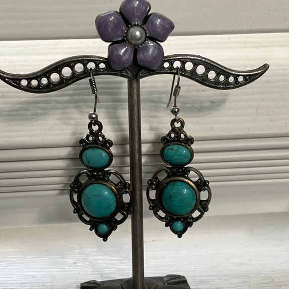 Turquoise (faux) dangle earrings - Picture 2 of 3
